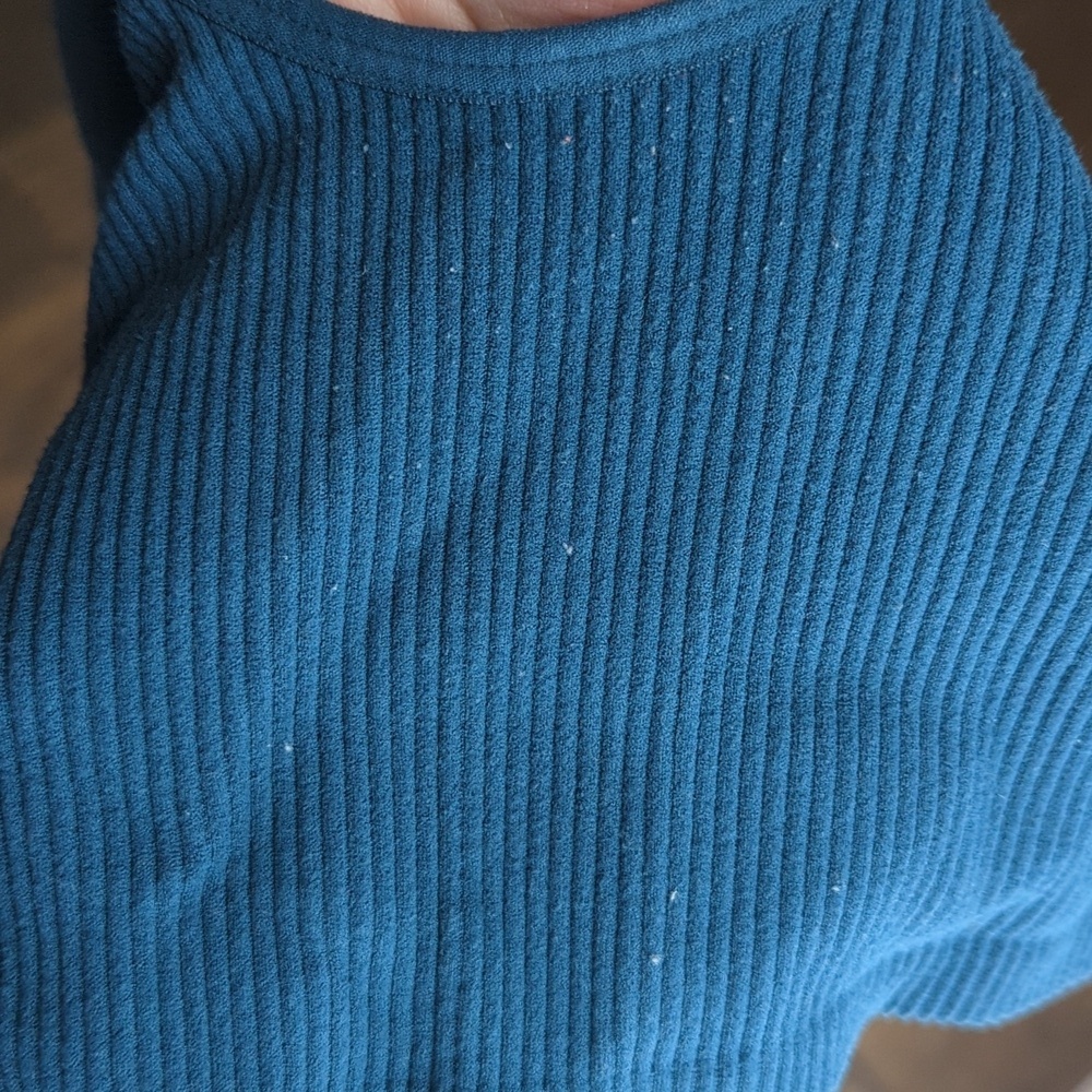 Crop Top - Picture 5 of 5